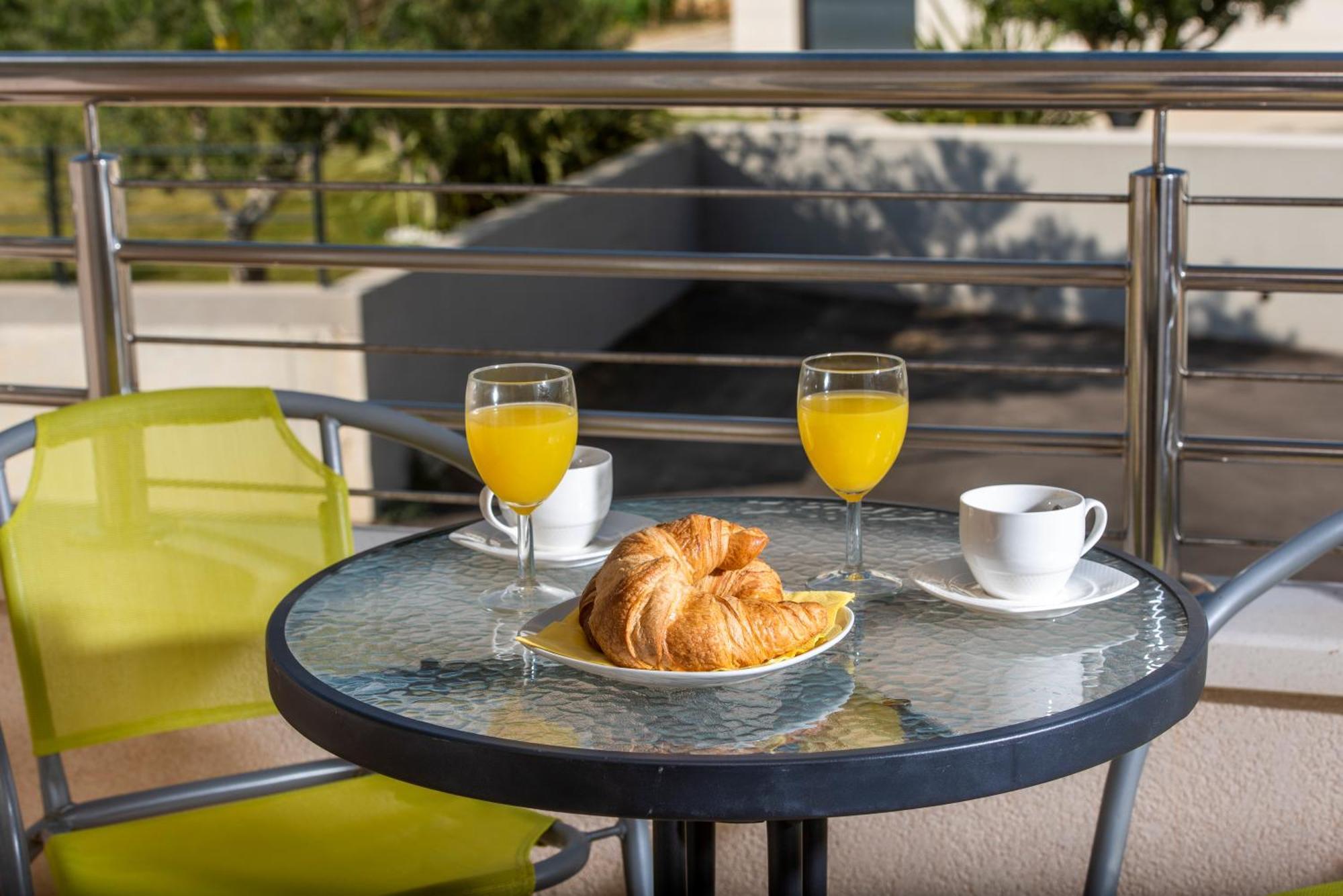 San Marian Apartments Podstrana Rom bilde